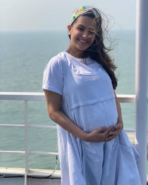 anita hassanandani