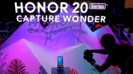 Honor, Huawei, Huawei to sell Honor, Honor smartphones, Huawei Honor phones, Huawei Honor smartphones