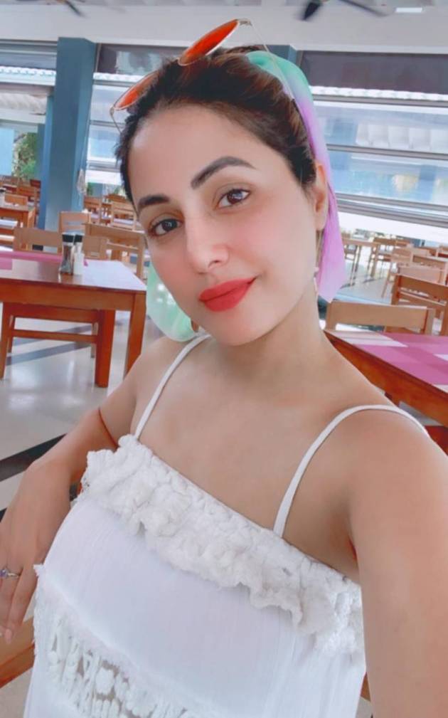 hina khan news