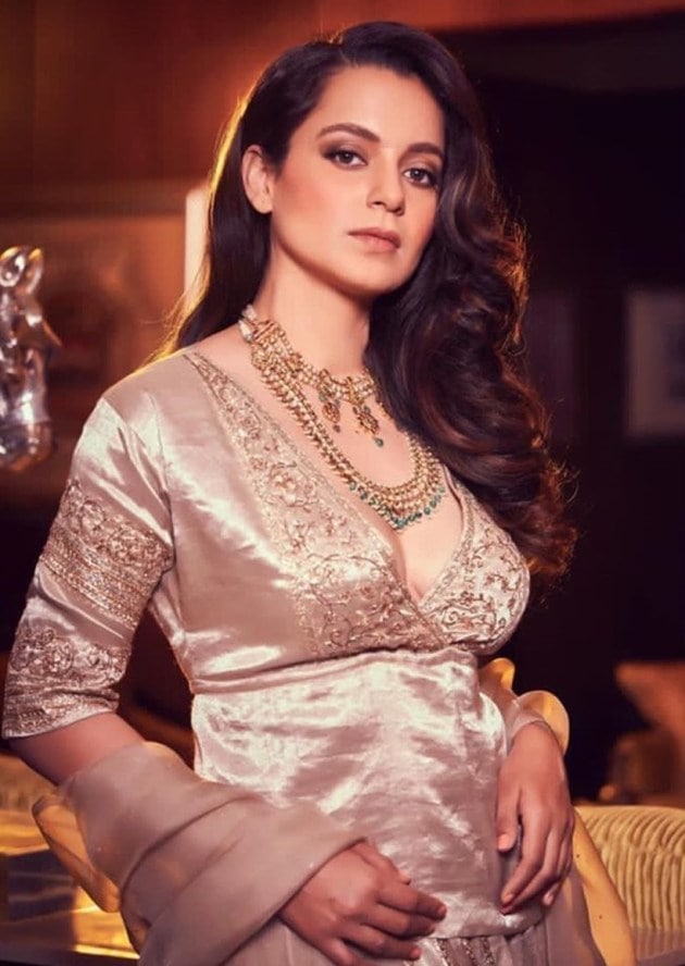 Kangana Ranaut photo brother wedding 2ll