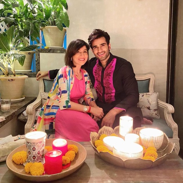 Karan Tacker