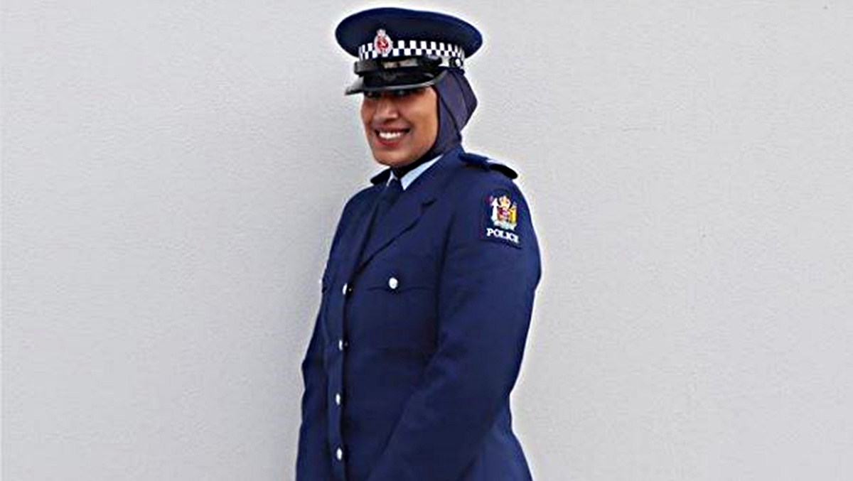 New Zealand Police Introduces Hijab To Uniform First Officer To Wear It Feels ‘proud World
