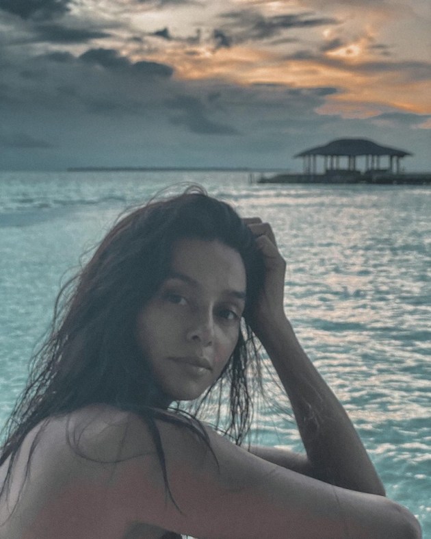 Shibani Dandekar click
