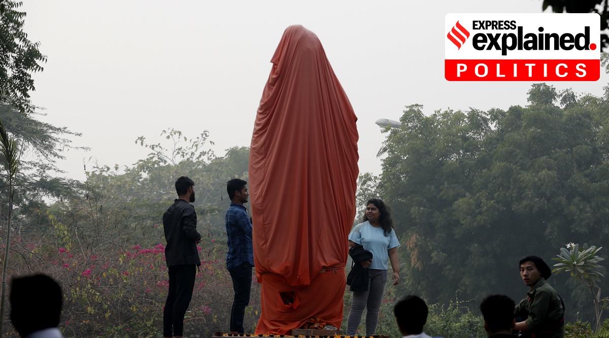 jnu vivekananda statue, pm modi unviels jnu vivekananda statue, jnu vivekananda statue controversy, jnusu protest vivekananda statue