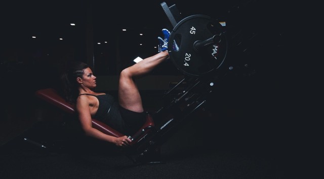 Keep these things in mind before buying the right protein powder for yourself. (Photo: PIxabay)