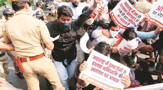 BJP youth wing workers protest near Mantralaya in Mumbai. (Express photo by Ganesh Shirsekar)