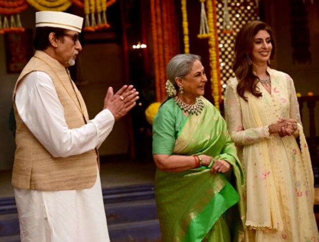 amitabh, jaya and shweta bachchan photos