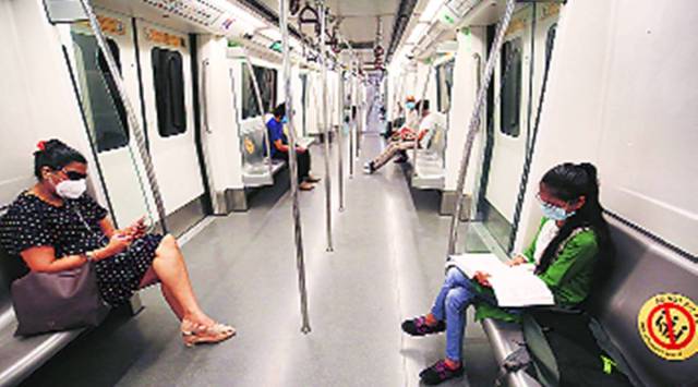 delhi metro, delhi metro services, delhi metro twitter, delhi metro delay, delhi city news, indian express news