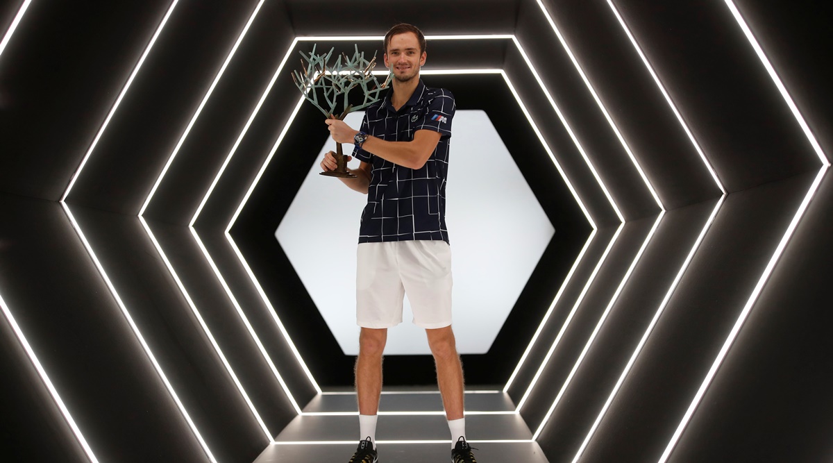 Daniil Medvedev beats Alexander Zverev to win his first Paris Masters