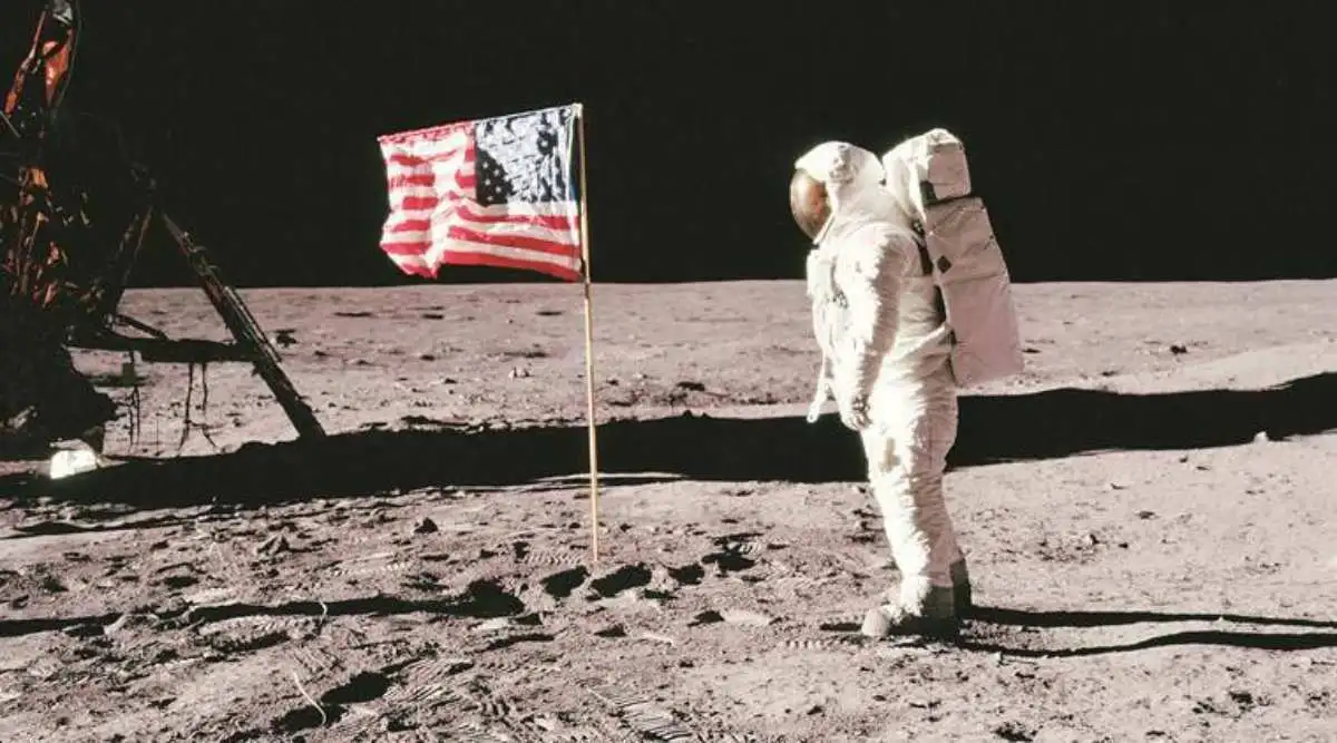 the first man on the moon facts