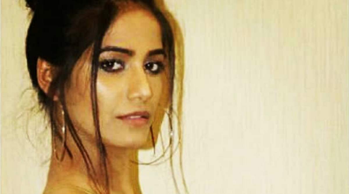 poonam pandey police complaint