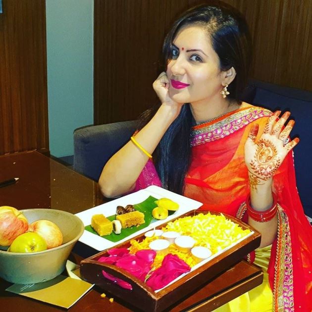 karwa chauth puja banerjee