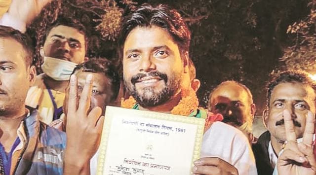 CPI-ML candidate from Paliganj Sandip Saurav after his victory on Tuesday. PTI