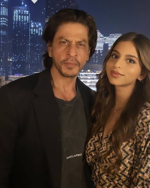 shah rukh khan birthday suhana khan burj khalifa