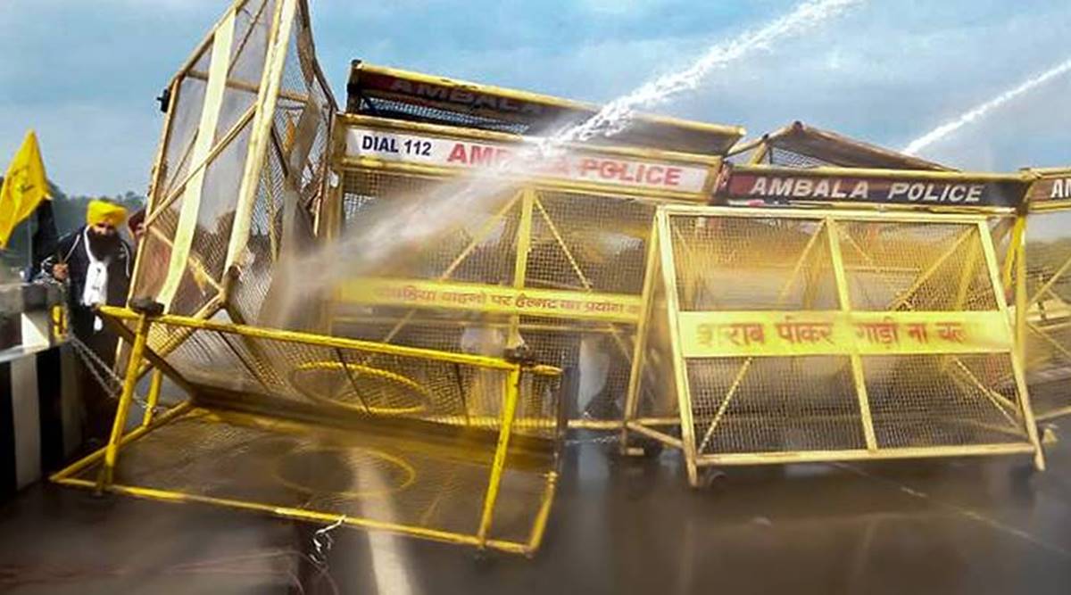 Farmers protests, Haryana farmers, Haryana police, Punjab farmers, water cannons used on farmers, Ambala border, Dilli Chalo protest, Farmers protests video, India news, Indian express