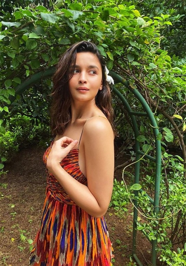 Alia Bhatts Style Is Simple And Comfortable Check Pics Lifestyle