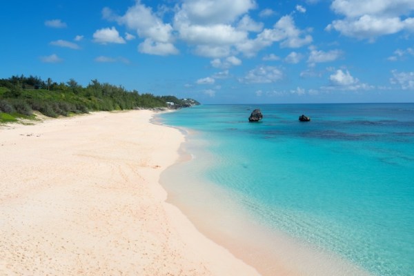 remote work visa, tourists, remote working, workations, digital nomads, countries offering remote work visa to tourists, yearender 2020, pandemic year, travelling, indian express news