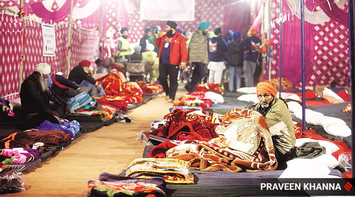 Night at the farmers' protest: Pehredars keep vigil, langars give relief