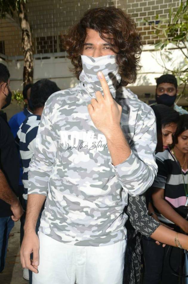 vijay deverakonda GHMC Elections 2020