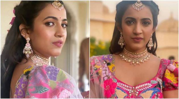 niharika konidela mehendi attire