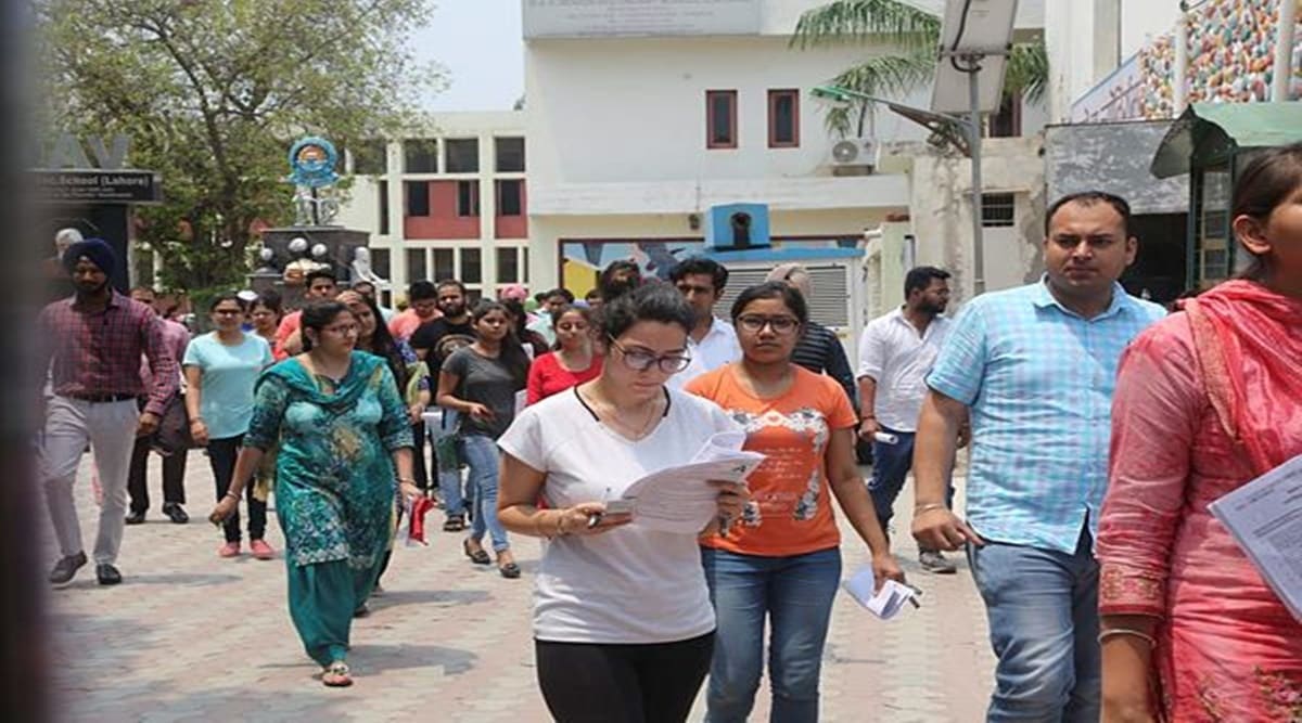 ssc.nic.in, ssc chsl 2020. ssc chsl 2020 notification, ssc chsl application form, employment news, govt jobs, sarkari naukri, sarkari naukri result,