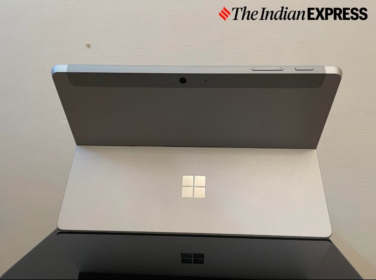 Surface Go 2, Microsoft Surface Go 2 review, Surface Go 2 price in India, Surface Go 2 specs, Surface Go 2 Intel Core M3, Surface Go 2 vs iPad Air