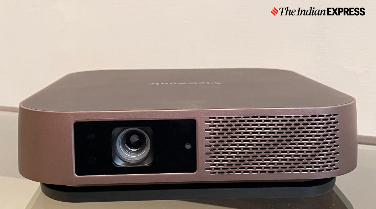 ViewSonic M2, ViewSonic M2 projector, ViewSonic M2 portable projector review, ViewSonic M2 price in India, portable projectors to buy in 2020