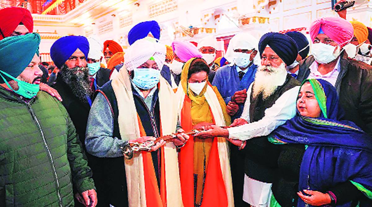 Attempts are being made to divide country on communal lines: Amarinder Singh