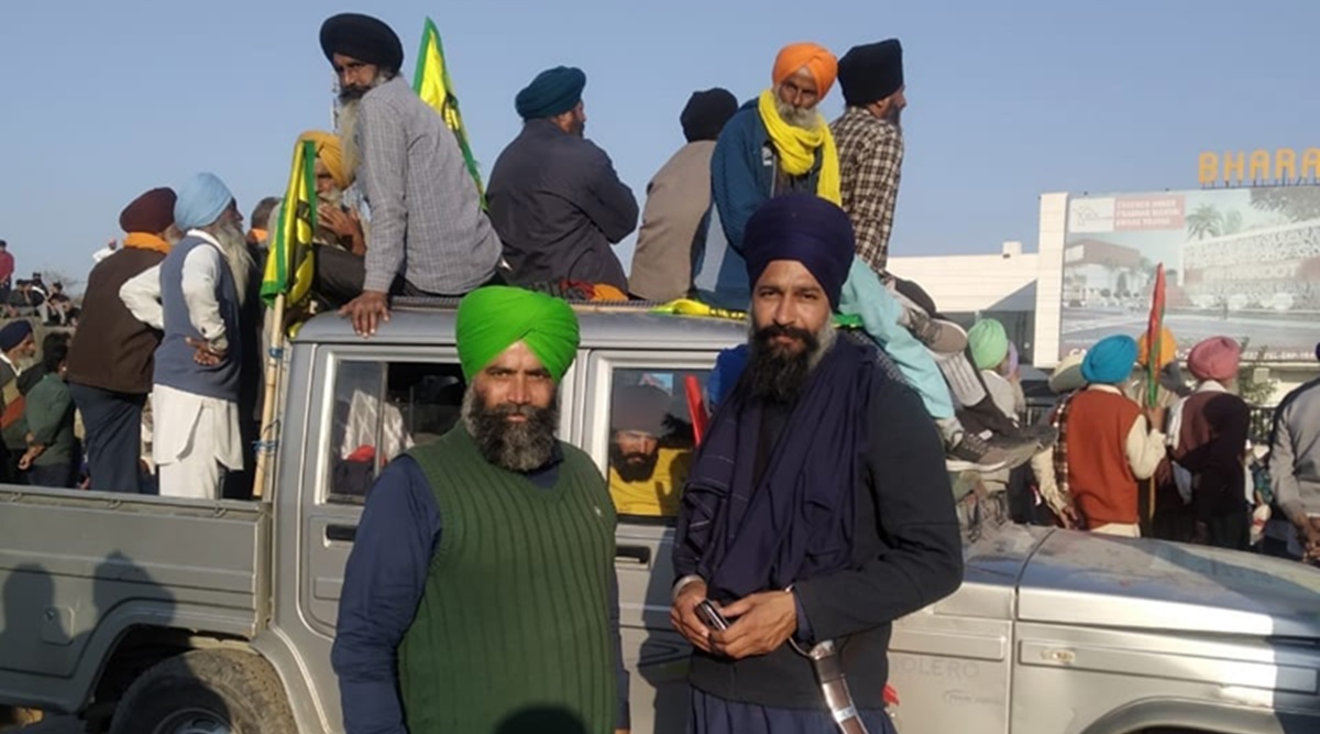 Pawan Singh Dhanoa, left, and Harbans Singh Khalsa at Singhu border.