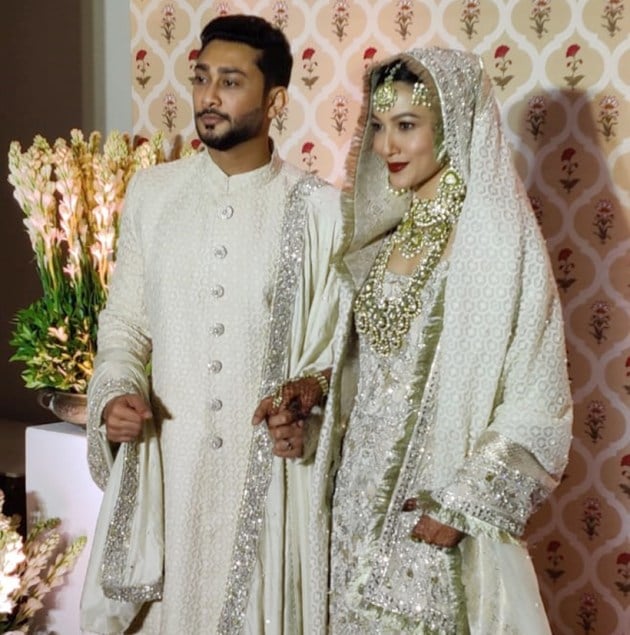 gauahar khan zaid darbar wedding dress