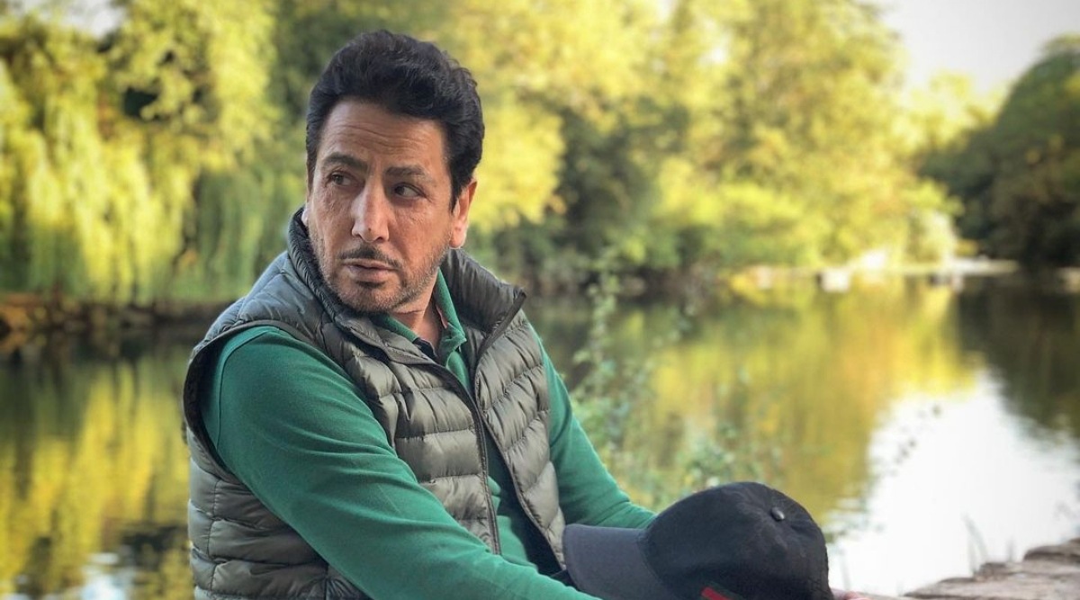 Gurdas Maan: News, Photos, Latest News Headlines about Gurdas Maan