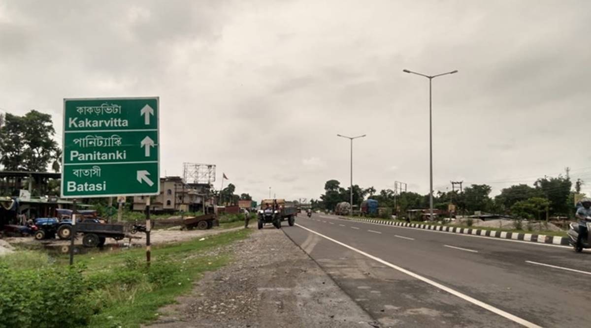 India, Nepal review infra development along border
