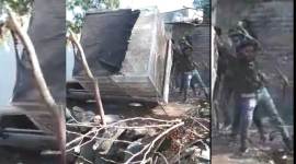 inore violence Clashes break out in Indore village as rally by Hindu outfits chants slogans outside mosque