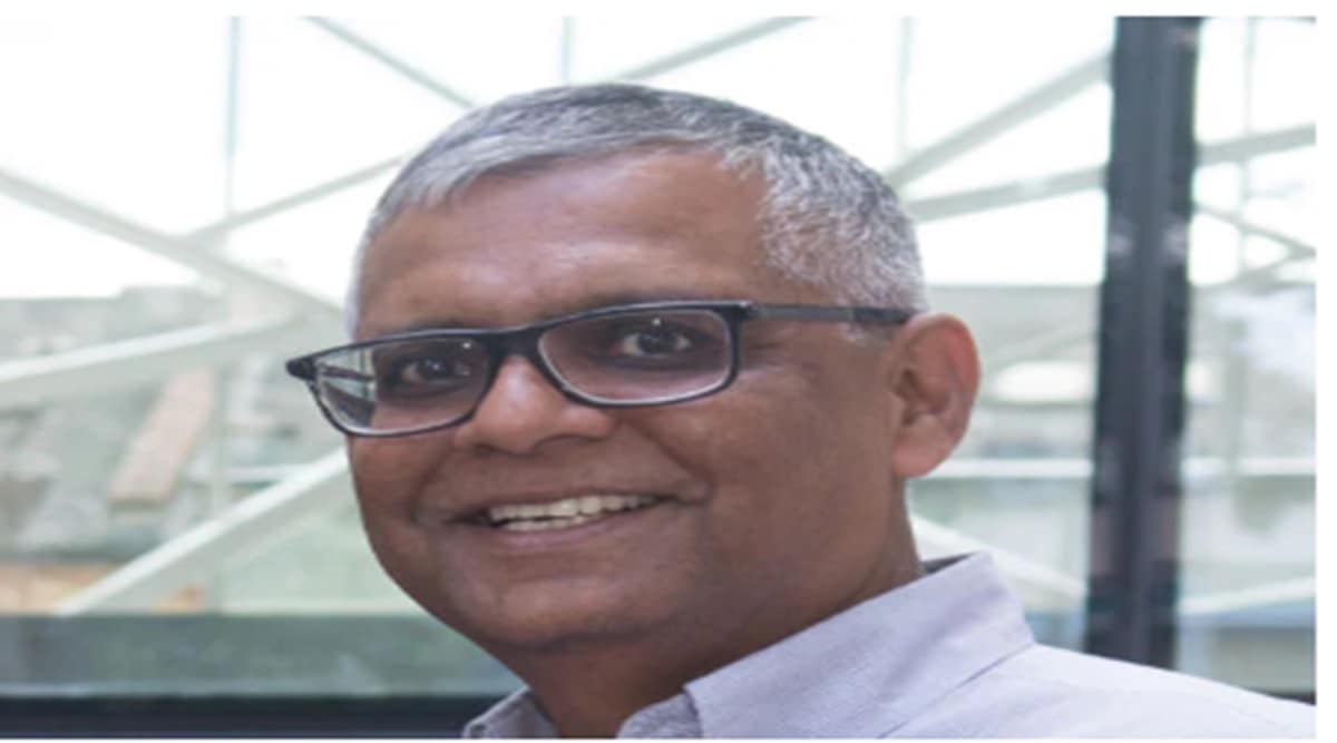ISB, ISB new dean, top b school india, education news,
