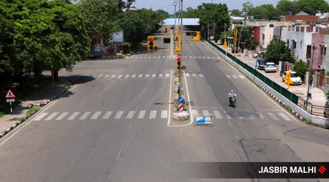 Roads in Mohali wear a deserted look in June during the lockdown imposed due to Covid-19. (Express Photo: Jasbir Malhi)