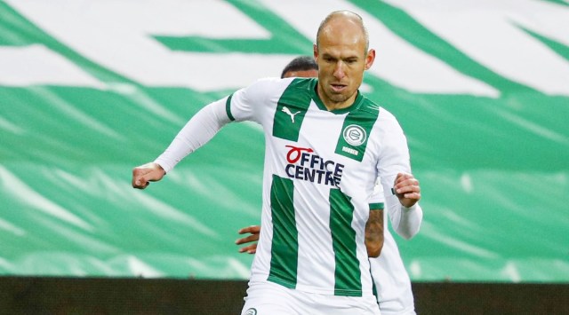 Arjen Robben has a calf injury for FC Groningen. (ArjenRobben)