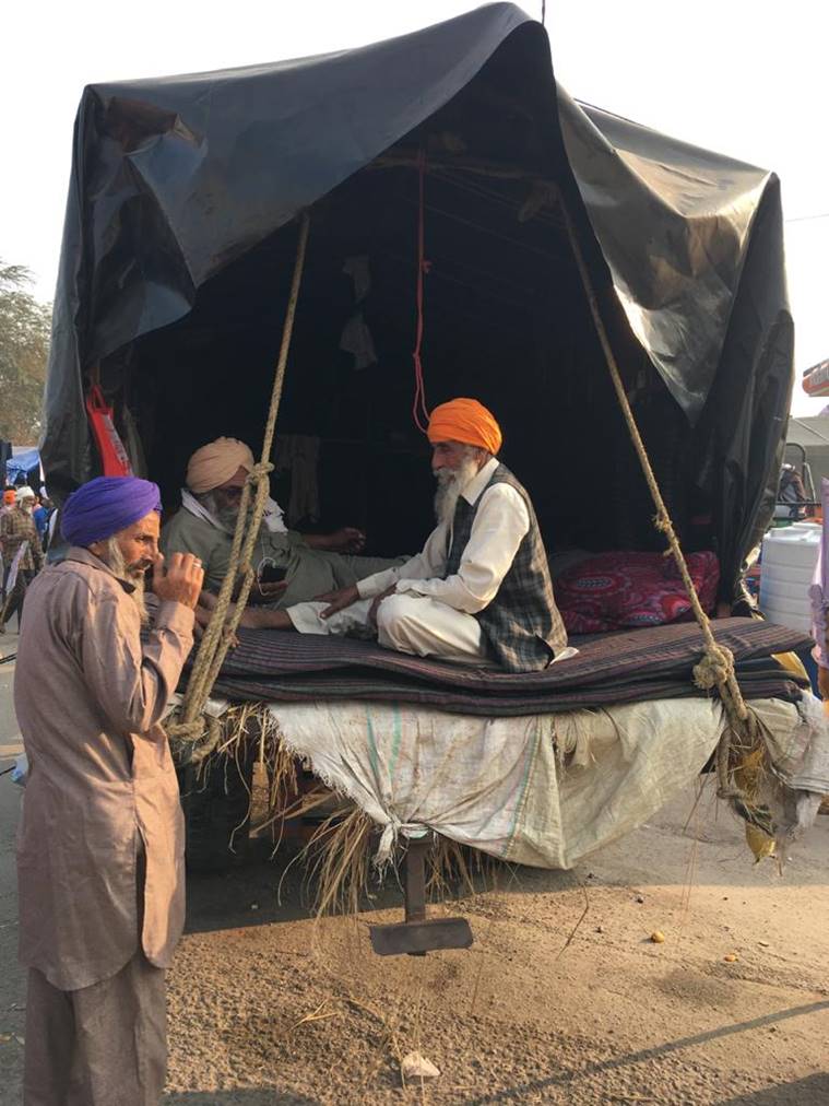 farmers protest, singhu border, shaheen bagh, farmers protest shaheen bagh, farmers at singhu border delhi, VK singh on farmers, farmers protest khalistan, farmers protest delhi traffic, indian express 