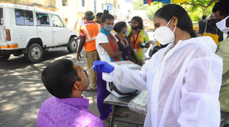 As of Thursday, the number of active COVID-19 cases in Tamil Nadu is 5195. Express Photo: Srinivas K