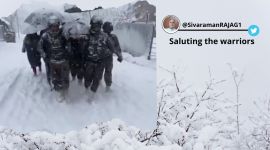 Indian Army, Indian Army help woman and newborn, Indian Army carries woman and newborn on stretcher, Indian Army rescues woman and newborn, Kashmir, Kashmir snowfall, Viral video, Trending news, Indian Express news.