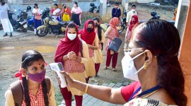 coronavirus kerala, active corona cases kerala, sero surveillance icmr, kerala covid drop, RT PCR testing kerala, kerala covid restrictions, kerala coronavirus outbreak, coronavirus new variant, covid mutation, Indian Express News