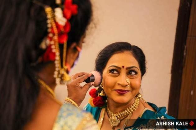 Lavani, Lavani dance form, Lavani dancers, what is Lavani, Lavani dance pictures, Lavani dance form Maharashtra, Lavani dancers performing, Lavani in pandemic, indian express news