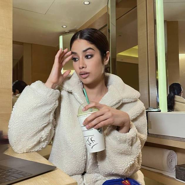 janhvi kapoor