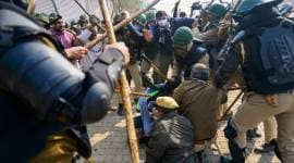 Violence erupts first time in Singhu: cops watching, ‘locals’ target farmers