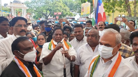 Puducherry agitation, V Narayanaswamy, Kiran Bedi