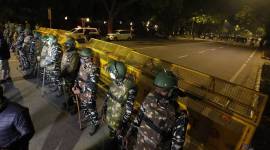 delhi blast, delhi bomb blast, bomb blast delhi, israel embassy blast, delhi high alert, police, indian express news