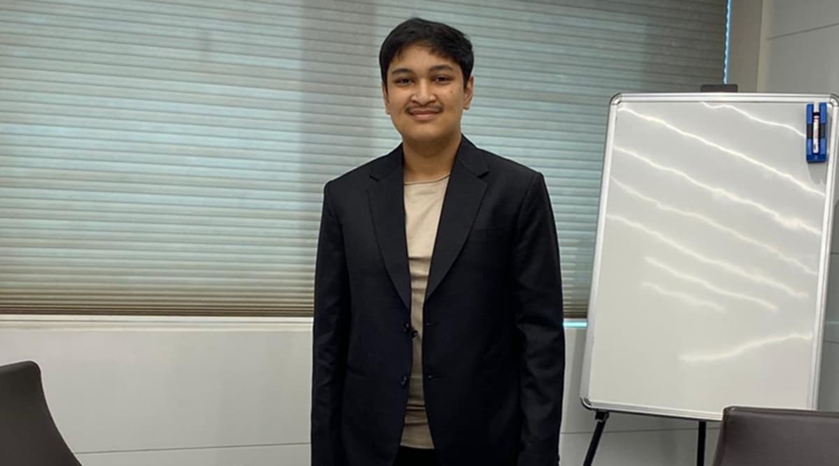 NEET topper Soyeb Aftab.