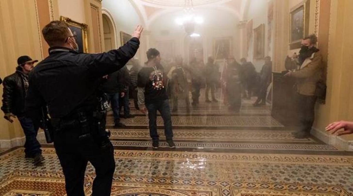 US Capitol Police officer dies from injuries in riot by Trump supporters |  World News,The Indian Express