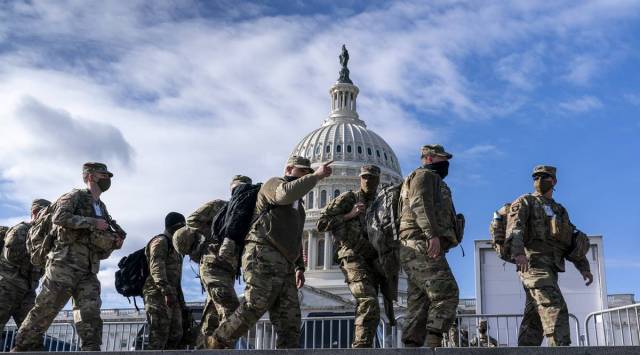 FBI vetting Guard troops in DC amid fears of insider attack