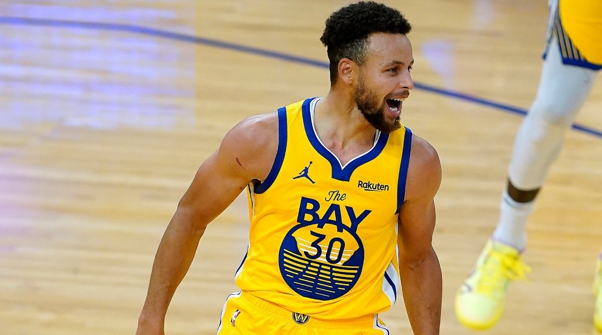 Curry sports short shorts in Warriors' victory