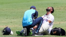 Cheteshwar Pujara, Cheteshwar Pujara interview, Cheteshwar Pujara injuries, Aussie blows to Cheteshwar Pujara, Cheteshwar Pujara finger injury, Cheteshwar Pujara chin music, Cheteshwar Pujara fifty, Cheteshwar Pujara batting, Cheteshwar Pujara vs Australian bowlers